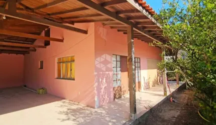 CASA COM 2 DORMITÓRIOS NO BAIRRO RIBEIRÃO DA ILHA - FLORIANÓPOLIS/SC