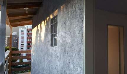 CASA COM DOIS QUARTOS NO BAIRRO SACO GRANDE - FLORIANÓPOLIS/SC