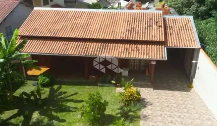 CASA 2 DORMITÓRIOS NO BAIRRO SANTINHO - FLORIANÓPOLIS/SC