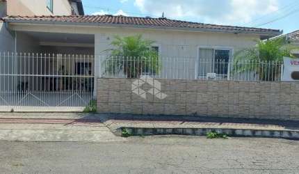 2 CASAS 4 QUARTOS EM FORQUILHAS,  SÃO JOSÉ/SC