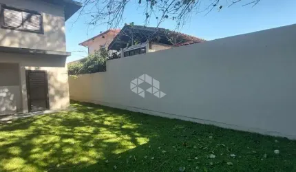 Casa sobrado no Red Park