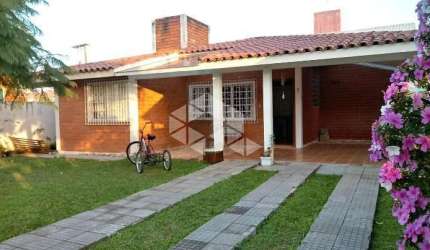 Casa para você morar ou ter a sua pousada em Canasvieiras, Florianópolis/SC