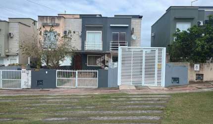 Casa geminada com 2 Dormitórios no bairro Ingleses em Florianópolis/SC