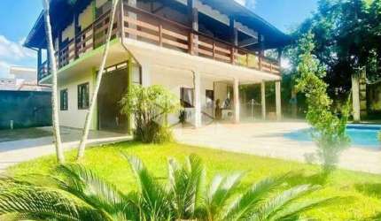 Casa 5 dormitórios com 1 suíte no Rio Vermelho