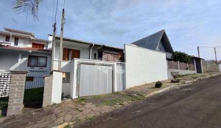 Casa com 3 dormitórios