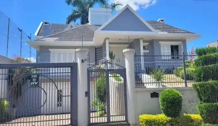 Casa com 3 dormitórios, sendo 1 suite master no bairro São José em São Leopoldo.