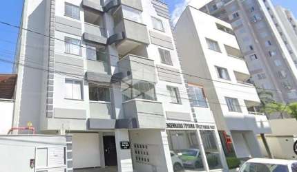 Apartamento 1 suíte + 2 quartos no Centro de Jaraguá do Sul, SC
