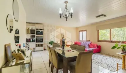 Casa 3 dormitórios 3 banheiros, bairro Partenon em Poa/Rs.