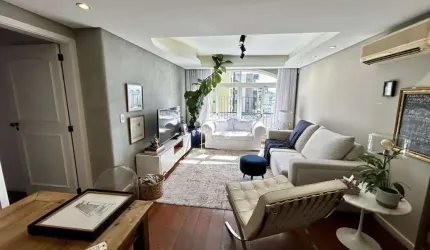 Apartamento com 3 dormitórios com vaga de garagem no Mont'serrat