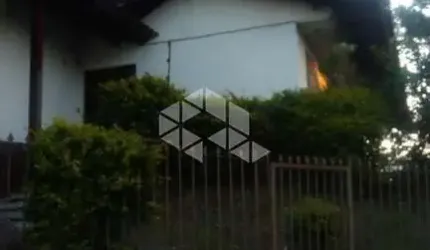 Casa alto padrão 4 dormitórios bairro Medianeira