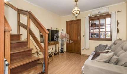 CASA EM CONDOMÍNIO 3 DORMITÓRIOS