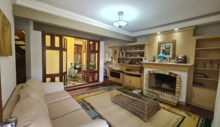 Casa 3 dormitórios no bairro Ipanema, Bahamas, Porto Alegre