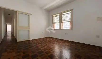 Apartamento de 3 dormitórios À Venda, Bom Fim, Porto Alegre