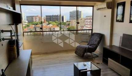 Ap 03 dormitórios, vista para o Guaíba e próximo ao Zaffari