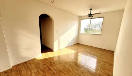 Apartamento de dois (02) dormitórios, dois (02) banheiros e garagem junto ao barra shopping