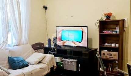 Apartamento de 01 dor com garagem.
