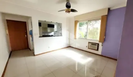 Apartamento no Centro Histórico com 01 dormitório e garagem.