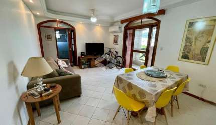 Apartamento de 2 dormitórios à venda  próximo à Praia de Canavieiras