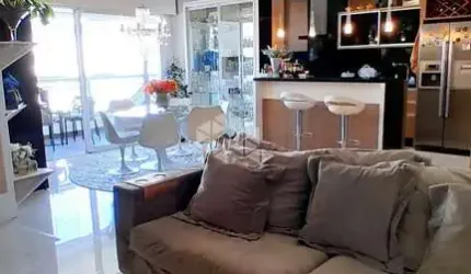 Amplo apartamento à venda de 2 suítes com duas vagas de garagem