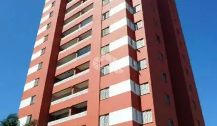 Apartamento á Venda 80m²  02 Dormitórios C/1Suíte C/02 Vagas Carrão