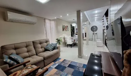 Casa/Sobrado Residencial ou Comercial na Rua Demétrio Ribeiro Bairro Centro Histórico