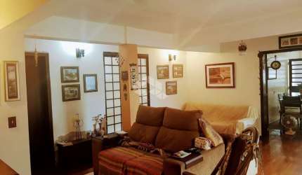 Casa na Rua MarioTotta  Bairro Tristeza