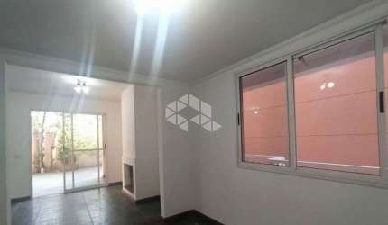 VENDA Casa em CONDOMÍNIO  com 3 suítes - 3 vagas - ALTO DA BOA VISTA