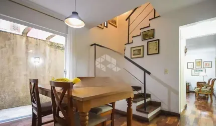 Casa a venda 3 dormitórios (1 suíte)  Paraiso Morumbi - 2 vagas