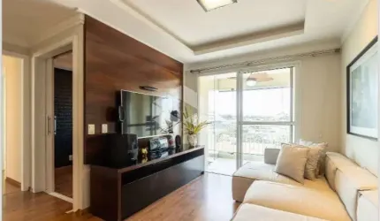 Apartamento à venda de 86m² com 3 dormitórios, 2 suítes e 2 vagas em Moema, próximo do metrô