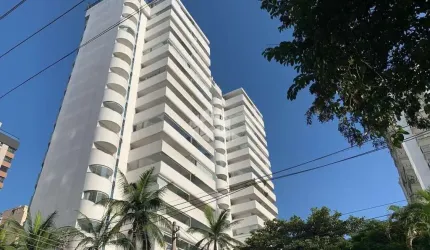 Apartamento a venda em Moema com 144m² com 4 suites e 3 vagas