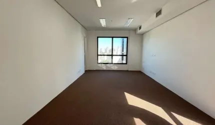 EXCELENTE CONJUNTO COMERCIAL À VENDA NO ITAIM BIBI