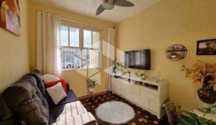 Apartamento dois dormitoreos térreo com pátio