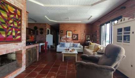 casa com 5 dormitórios em atlantida