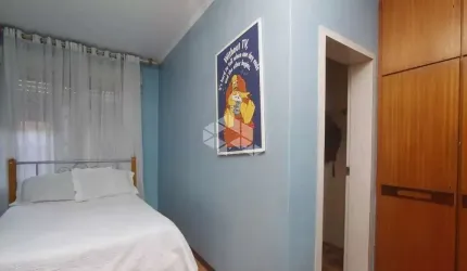 Amplo apartamento térreo 3 dormitórios no Cristal
