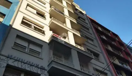 Apartamento 2 dormitórios no Centro