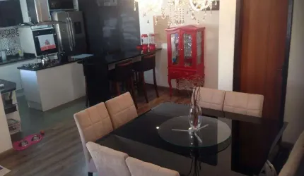 Casa 3 dormitórios, 2 suítes, 6 vagas - Nonoai