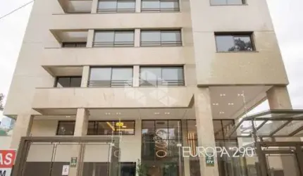 APARTAMENTO DE 2 DORMITÓRIOS, 1 SUÍTE, CHURRASQUEIRA E 1 VAGA NO BAIRRO PETRÓPOLIS!