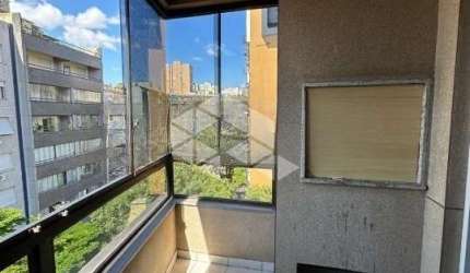 Apartamento 01 dormitório com garagem,  no centro histórico