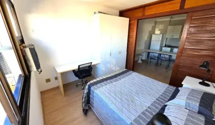 Apartamento de 01 dormitório,  semi-mobiliado
