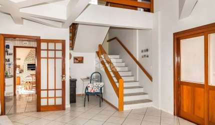 Bela casa com 4 dormitórios, 1 suite no bairro V João Pessoa