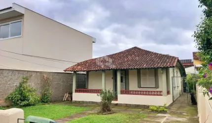 Casa 3 dormitórios em Ipanema