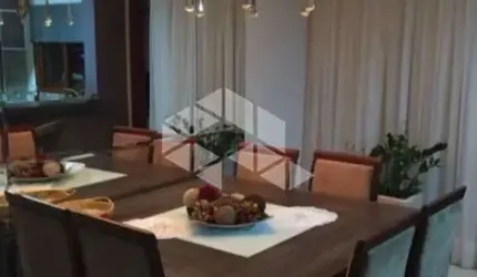 Sobrado em Condomínio fechado na Zona Sul - Loteamento Jardins do Prado