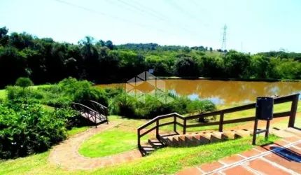 Crédito real da Av. Do Forte Vende: Terreno de esquina dentro do condomínio Verdes Campos com 322,22 de área total, terreno plano em ótima localização