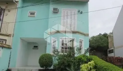 rédito Real vende! Casa em Condomínio fechado .
