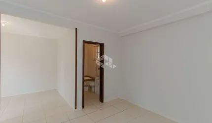 Casa com 4 dormitorios, sendo 1 suite e 4 vagas no bairro Vila Jardim