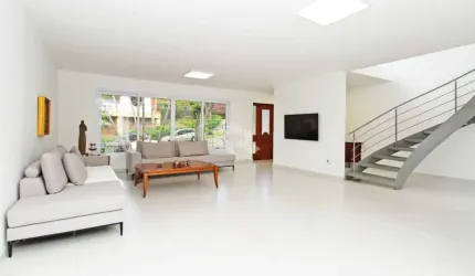 Casa de 3 dormitórios na Chacara das Pedras