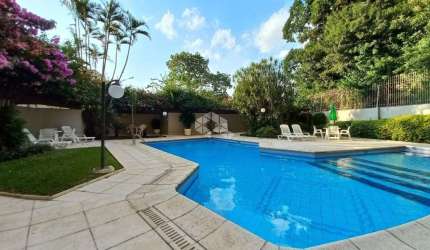 Apartamento alto padrão, 3 dormitórios, 3 banheiros, 2 vagas , elevador. Bairro Rio Branco, próximo ao Centro de Novo Hamburgo.