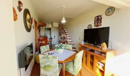Cobertura de 2 quartos e 1 vaga no Bairro Menino Deus