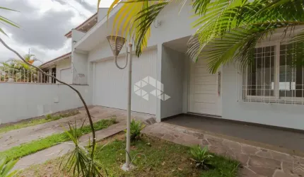 Casa de 3 quartos/dormitórios com suite no Sarandi