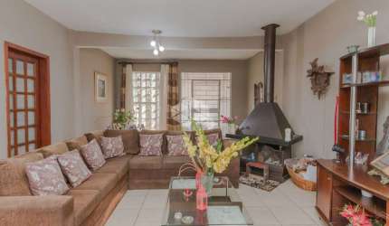 Casa 3 dormitórios/ quartos na Chácara das Pedras